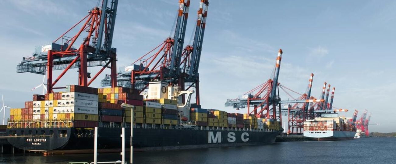 Transporte marítimo confiable para Venezuela: reduce tiempos