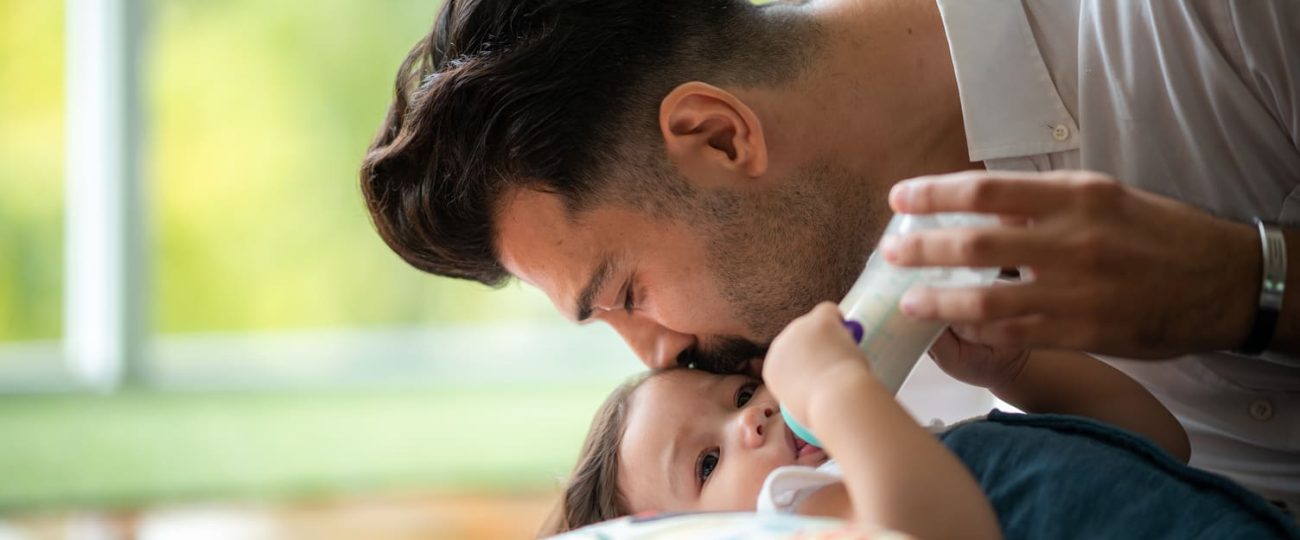 Adoptar vs. subrogar: alternativas para quienes no pueden concebir en España